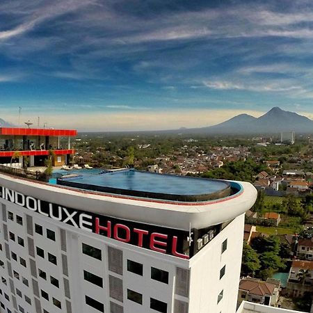 Indoluxe Hotel Jogjakarta Mlati Exterior foto