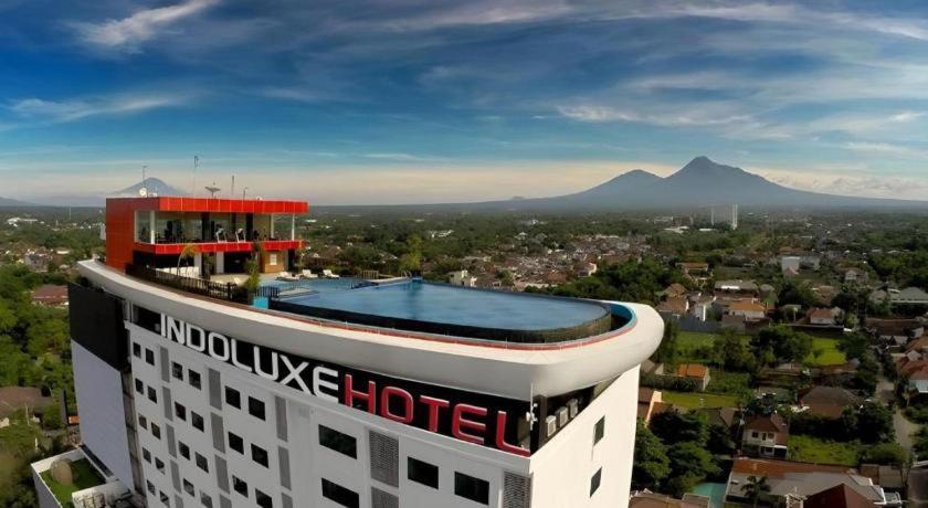 Indoluxe Hotel Jogjakarta Mlati Exterior foto