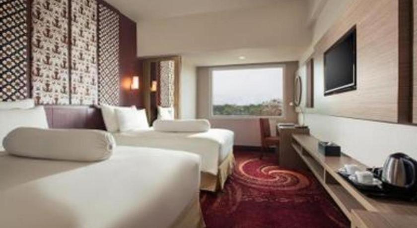 Indoluxe Hotel Jogjakarta Mlati Exterior foto